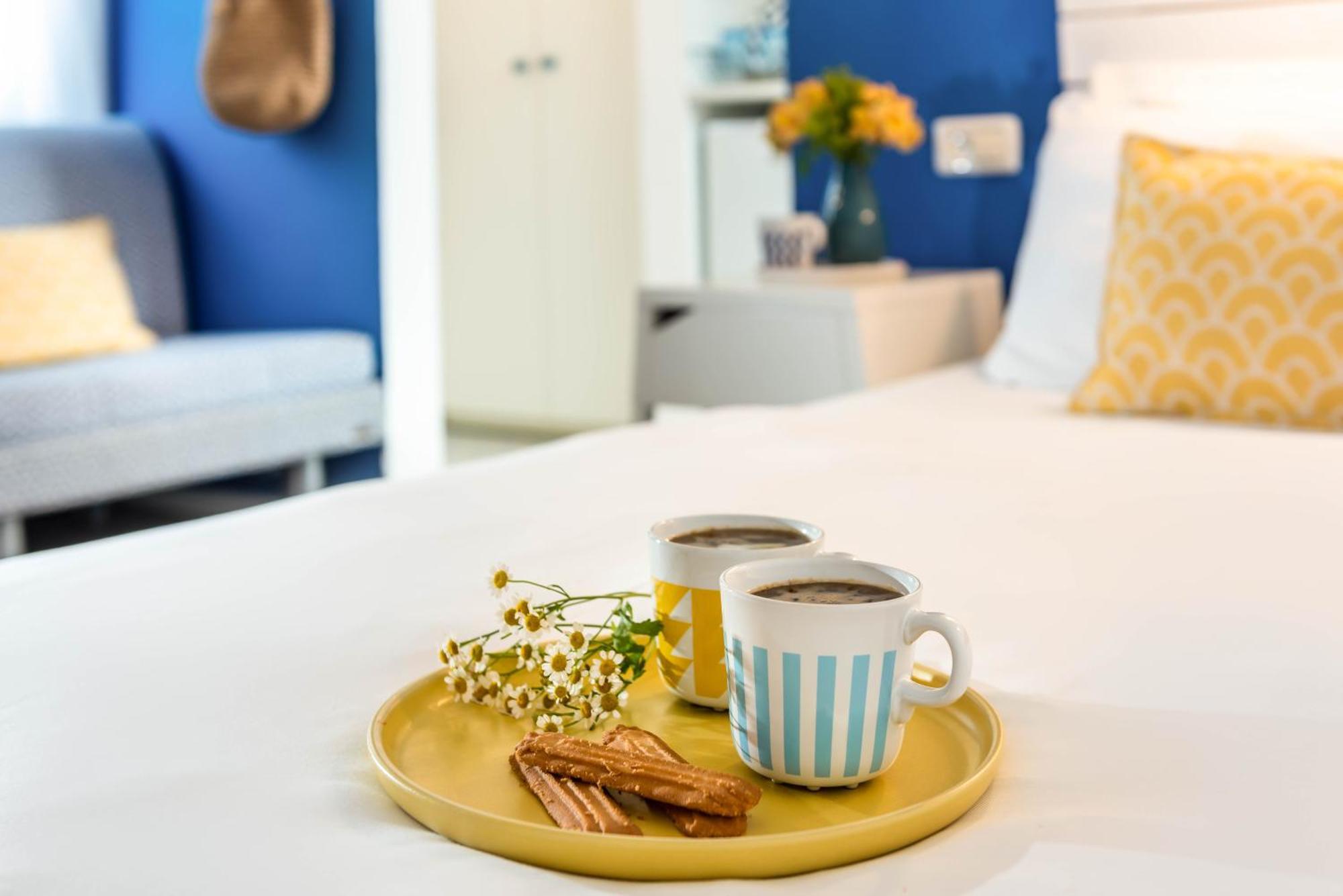 Travel Hotel Gesher Haziv Екстер'єр фото