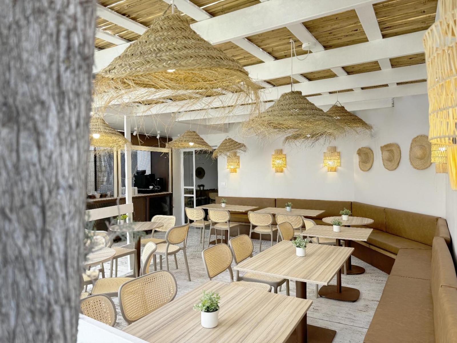 Travel Hotel Gesher Haziv Екстер'єр фото